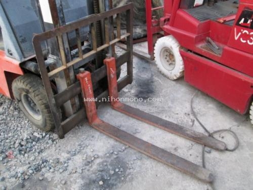 รถยกไฟฟ้า TOYOTA 2FB7 รหัสสินค้า : 12000915 หรือเพิ่มเติมไดที่ www.nihonmono.com รถยกไฟฟ้า TOYOTA 2FB7 รหัสสินค้า : 12000915 หรือเพิ่มเติมไดที่ www.nihonmono.com