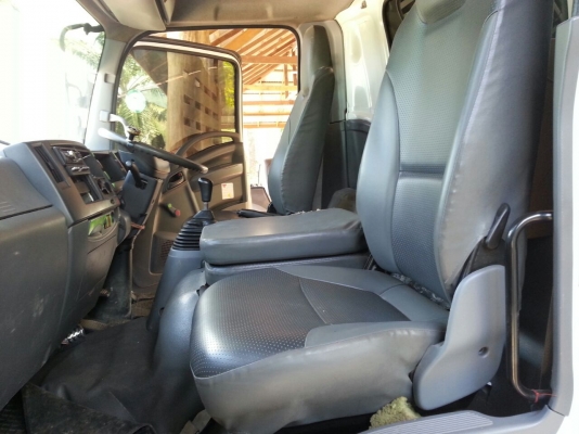 รถอีซูซุ 6 ล้อดั้ม FRR  210 แรงม้า. ปี 54  ( ปลายปี. )   ( รถวิ่ง 6x,xxx กม. )   สนใจติดต่อ 081 - 6079515     (  จัดไฟแนนซ์. ได้ !!  )