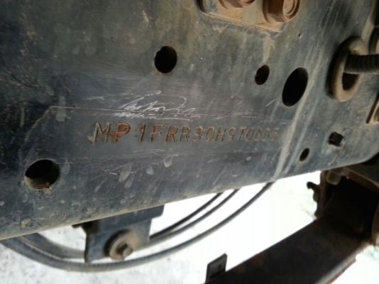 รถอีซูซุ 6 ล้อดั้ม FRR  210 แรงม้า. ปี 54  ( ปลายปี. )   ( รถวิ่ง 6x,xxx กม. )   สนใจติดต่อ 081 - 6079515     (  จัดไฟแนนซ์. ได้ !!  )