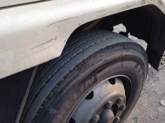 ขาย 6 ล้อตู้ นิสสัน มาใหม่ สภาพพร้อมใช้