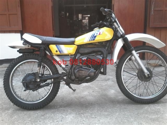 ขาย DT100 มีเล่มภาษีขาดไม่ได้ตามชุดโอนเครื่องดีสตาร์ทติดง่ายเอาไปเก็บอะไหล่เองสีพึ่งทำมาใหม่ ขาย 11000 บาท