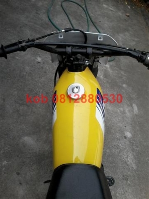 ขาย DT100 มีเล่มภาษีขาดไม่ได้ตามชุดโอนเครื่องดีสตาร์ทติดง่ายเอาไปเก็บอะไหล่เองสีพึ่งทำมาใหม่ ขาย 11000 บาท ขาย DT100 มีเล่มภาษีขาดไม่ได้ตามชุดโอนเครื่องดีสตาร์ทติดง่ายเอาไปเก็บอะไหล่เองสีพึ่งทำมาใหม่ ขาย 11000 บาท