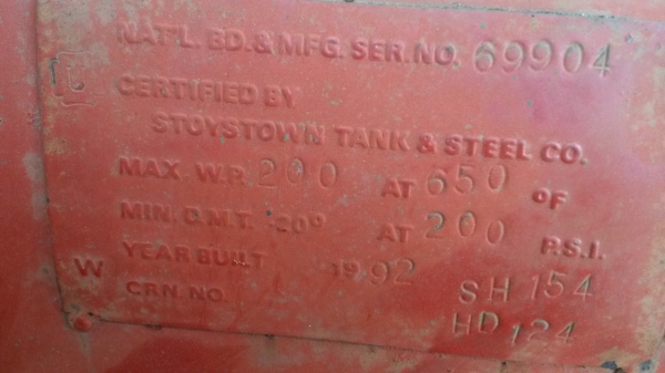 ขายถังลมขนาดใหญ่พร้อมเครื่องปั่น 11 แรงของฝรั่ง2ลูก ขายลูกล่ะ 15000 บาท