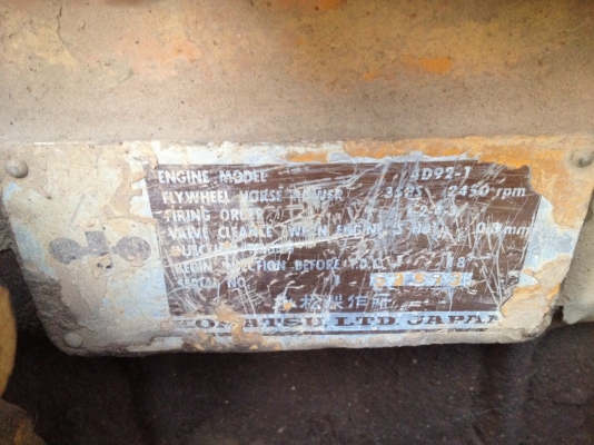 ขายแทร็กเตอร์ KOMATSU D20 รถใช้งานได้ปกติราคาเบาครับ 105000บาทครับ