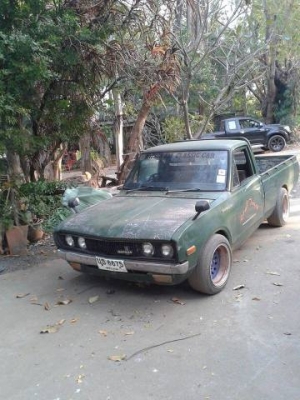 ขายดัสัน620สายเเห้งใครสนใจรถเดิมๆครับ4ขอไฟนอน