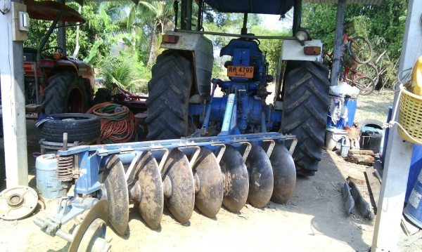 ขายคู่รถไถFORD 6610 พร้อมผาน พรวนและไถ่