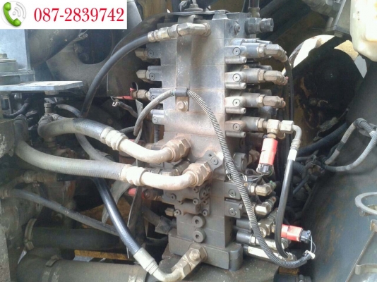 ขายรถแบคโฮเก่านอก ติดไลห์พร้อมหัวกระแทก