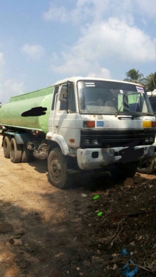 10ลัอ2เพลาบรรทุกน้ำ 230แรง NissanUD. CW430M...รถมี3คัน. สภาพดี. เล่มพร้อม