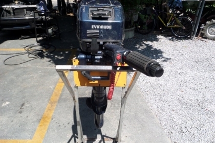 ขาย เครื่องเรือ EVINRUDE 9.9 แรง หาง 17 สภาพพร้อมใช้ นำเข้าจากญี่ปุ่น ราคา 23,000