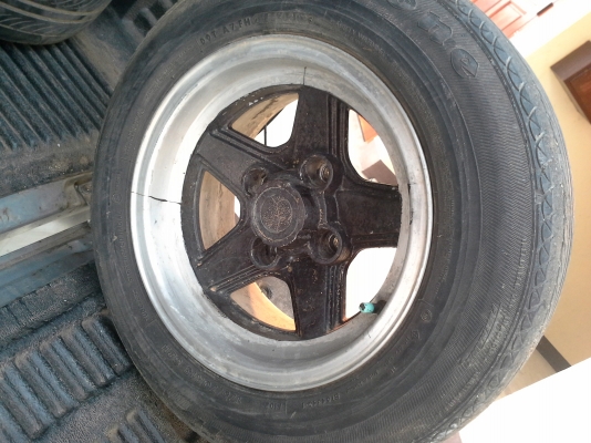 ขายล้อแม็กBRS ขอบ13"4/114  ET20ออฟลึกยื่นกำลังสวยขายถูกด่วนคร้าบ5900-จาก6500-