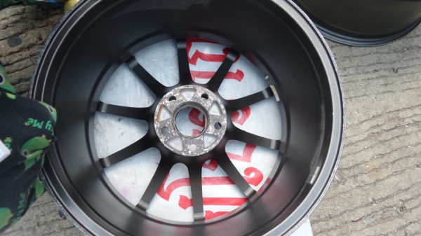 ขอบ 18 แม็กเดิม ติดรถ Z350 5รู114 กว้าง9 1/2 ET20 ยื่นมากมาย