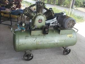 ปั้มลมสวอนมอเตอร์ 10  แรงมิสซู