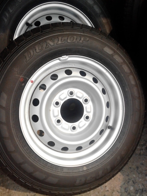 215/70R15 DUNLOP SP LT36  ใหม่ ( 15 X6 1/2 JJ.)  ปี2014  ชุด 4  ล้อ    TEL.081-427-3941