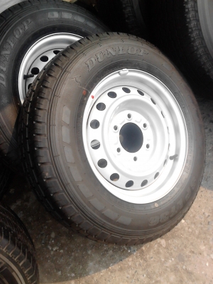 215/70R15 DUNLOP SP LT36  ใหม่ ( 15 X6 1/2 JJ.)  ปี2014  ชุด 4  ล้อ    TEL.081-427-3941