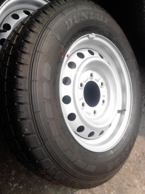 215/70R15 DUNLOP SP LT36  ใหม่ ( 15 X6 1/2 JJ.)  ปี2014  ชุด 4  ล้อ    TEL.081-427-3941