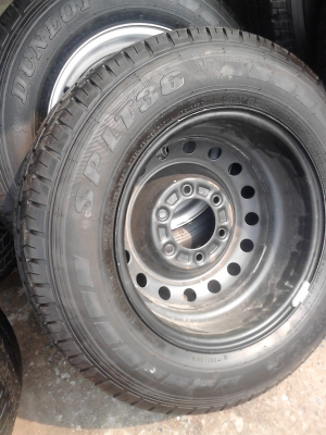 215/70R15 DUNLOP SP LT36  ใหม่ ( 15 X6 1/2 JJ.)  ปี2014  ชุด 4  ล้อ    TEL.081-427-3941