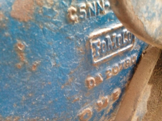 รถไถฟอร์ดพร้อมใช้ ดันหน้า+ผาน7cmt  เล่มทะเบียนพร้อม