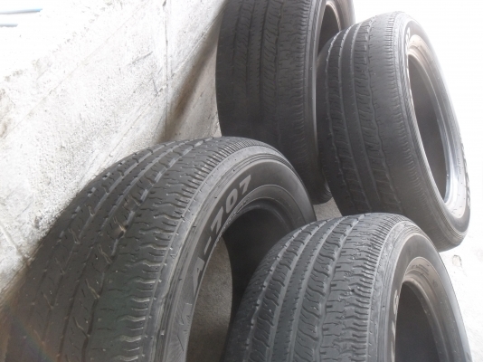 ยาง MAXXIS 235/60R17ปี12 สวยๆ 4 เส้น ราคา 2500 บาท