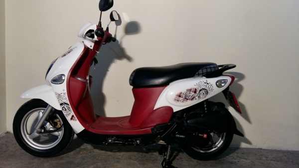 fiore สีขาวแดง สีสวยขายดี รถเดือน มี ค.ปี 55 ไมล์ 6 พันโล ล้อแมกซ์ หัวฉีดประหยัดน้ำมัน แถม 3 รายการ 24900