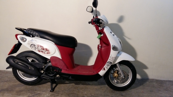 fiore สีขาวแดง สีสวยขายดี รถเดือน มี ค.ปี 55 ไมล์ 6 พันโล ล้อแมกซ์ หัวฉีดประหยัดน้ำมัน แถม 3 รายการ 24900