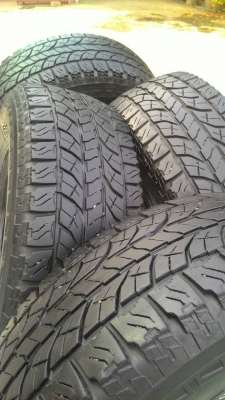 ขาย ยางA/T 265/70R16
