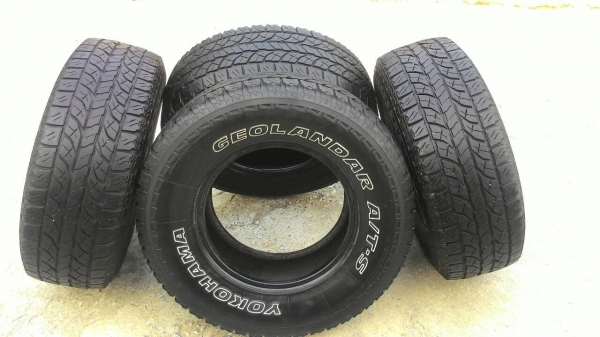 ขาย ยางA/T 265/70R16