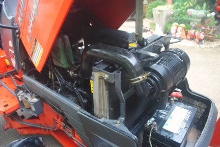 ขายรถไถ Kubota L 3408 DI (4WD) พร้อมมีดดันหน้า และผานพรวนช้าง สีเดิม รถพร้อมใช้งานครับ ขายรถไถ Kubota L 3408 DI (4WD) พร้อมมีดดันหน้า และผานพรวนช้าง สีเดิม รถพร้อมใช้งานครับ