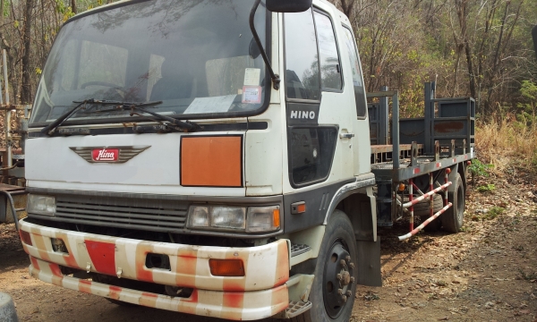 ขาย HINO FF3H เครื่อง195แรง สภาพสวย 2 คัน เหลือ1คันแล้ว