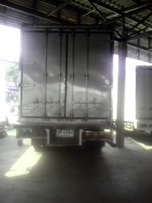 ขายด่วน  สิบล้อ ISUZU DECA ช่วงยาว 7 เมตร ตู้สแตนเลส