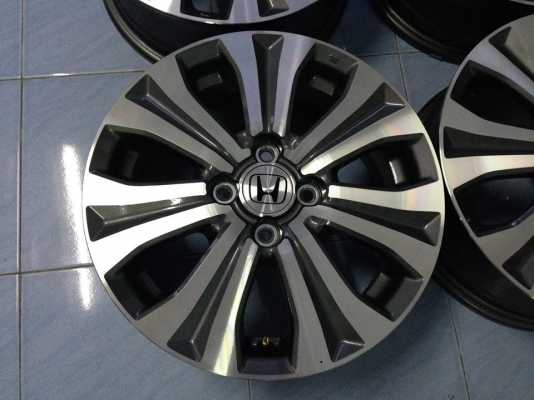 ล้อ HONDA FREED