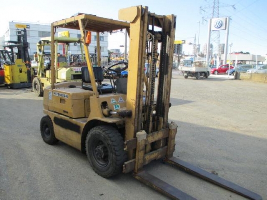 ขายรถโฟล์คลิฟท์มือสอง MITSUBISHI รุ่น FG20-F17 ยก 2 ตัน ราคา 125,000 บาท นำเข้าจากประเทศญี่ปุ่น 100\% ไม่เคยใช้งานในประเทศไทย