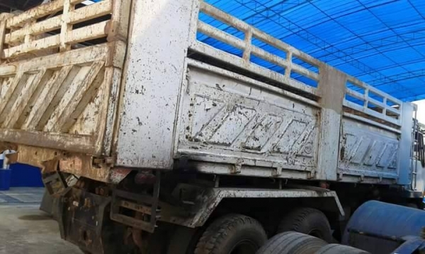 ขายสิบล้อ2เพลา ดั้มไอ้หลง MITSUBISHI FN527M-TD เครื่อง6D16 195แรง พ.เพาเวอร์ เบรกทิฟฟี่ เครื่องดี คัชซีสวย ยางดี ภายในสวย แอร์เย็น สภาพพร้อมใช้งาน เอกสารพร้อมโอน จัดไฟแนนซ์ได้ เงื่อนไขง่ายๆวันเดียวรับรถ สนใจโทร 090-8588220คุณนะ 093-3258446คุณบิวตี้ ID:nar ขายสิบล้อ2เพลา ดั้มไอ้หลง MITSUBISHI FN527M-TD เครื่อง6D16 195แรง พ.เพาเวอร์ เบรกทิฟฟี่ เครื่องดี คัชซีสวย ยางดี ภายในสวย แอร์เย็น สภาพพร้อมใช้งาน เอกสารพร้อมโอน จัดไฟแนนซ์ได้ เงื่อนไขง่ายๆวันเดียวรับรถ สนใจโทร 090-8588220คุณนะ 093-3258446คุณบิวตี้ ID:nar