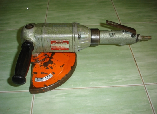 ขายเครื่องเจียร์ลมNPK รุ่น nag-230e  ใบ9นิ้ว MADE IN JAPAN