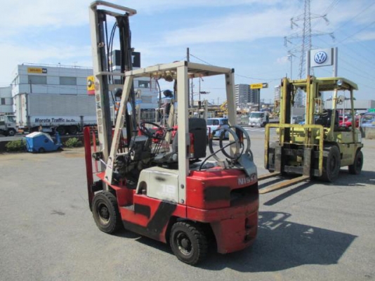 ขายรถโฟล์คลิฟท์มือสอง NISSAN รุ่น J01 นำเข้าจากประเทศญี่ปุ่น 100\% ไม่เคยใช้งานในประเทศไทย ขายรถโฟล์คลิฟท์มือสอง NISSAN รุ่น J01 นำเข้าจากประเทศญี่ปุ่น 100\% ไม่เคยใช้งานในประเทศไทย