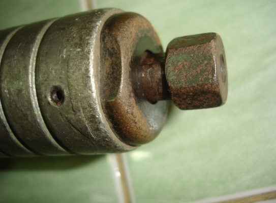 ขายเครื่องเจียรไฟฟ้าแบบคอยาว ยี่ห้อ makita รุ่น 906H 1/4" 320 วัตต์