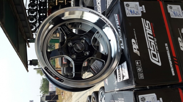 ล้อแม็ก weld ขอบ15 งานcosmis แท้