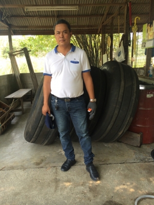 ขายยางเครื่องบินเก่า ใช้เป็นอย่างกันกระแทกเรือ คุณภาพดี0955628822 ขายยางเครื่องบินเก่า ใช้เป็นอย่างกันกระแทกเรือ คุณภาพดี0955628822