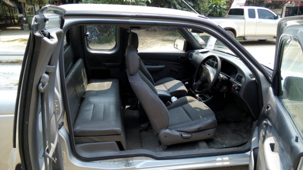 ฟอร์ดเรนเจอร์เปิดแคปได้รถบ้านสวยๆราคาเบาๆ