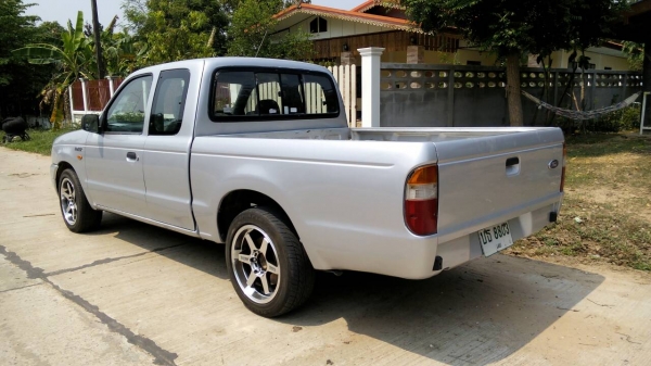 ฟอร์ดเรนเจอร์เปิดแคปได้รถบ้านสวยๆราคาเบาๆ