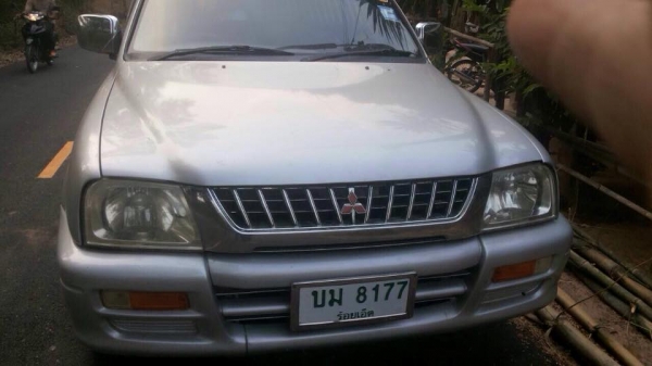 ขายๆๆ สตาด้า ปี39  พวงมาลัยพาเวอร  แอร์   เครื่อง2500  รถสวยรถบ้านมื้อนี้  ตัดเลย108000    ขอคอม5000