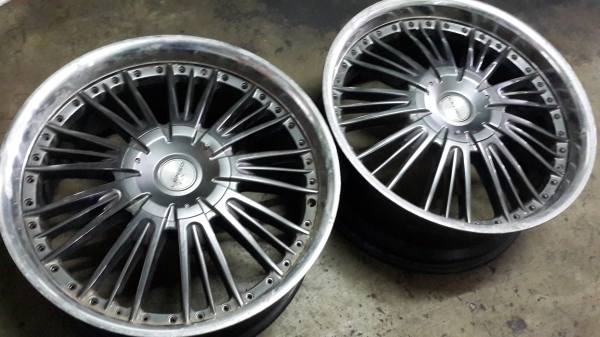 *** มีคู่เดียว *** Lenso ขอบ 20 5รู114