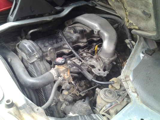 รถตู้ TOYOTA HIACHหัวจรวต เครื่องดี สีสวย สภาพพร้อมใช้งาน รถตู้ TOYOTA HIACHหัวจรวต เครื่องดี สีสวย สภาพพร้อมใช้งาน