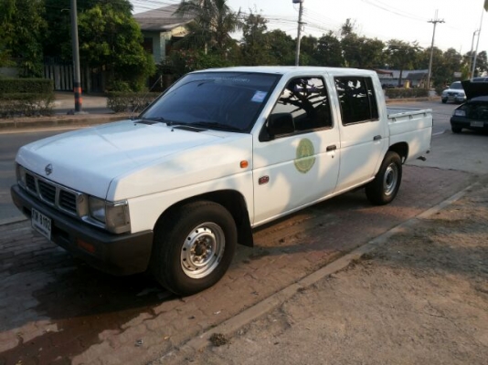 BIG 4 ประตู มือเดียว ฝาแดง 2500 cc ใชัน้อย ขายถูก