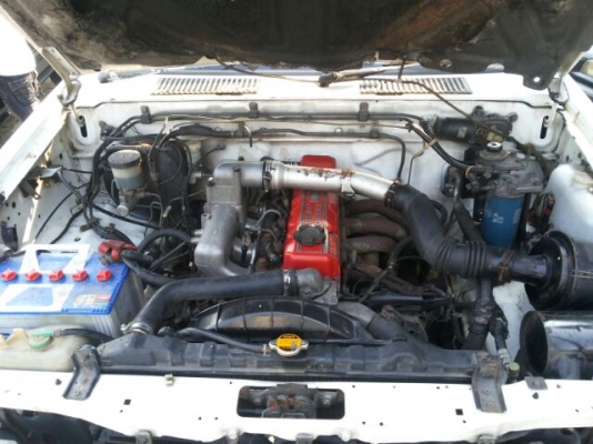 BIG 4 ประตู มือเดียว ฝาแดง 2500 cc ใชัน้อย ขายถูก BIG 4 ประตู มือเดียว ฝาแดง 2500 cc ใชัน้อย ขายถูก