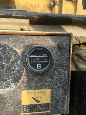 รถตักล้อยาง 505-10818