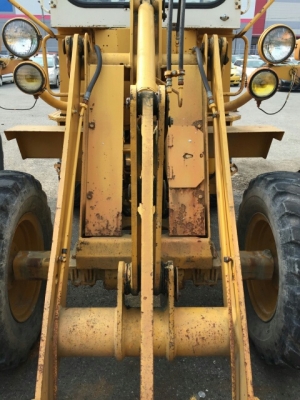 รถตักล้อยาง 505-10818