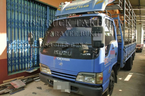 ISUZU NKR  ยอดจัดไฟแนนซ์ได้ 400,000 บาทคะ