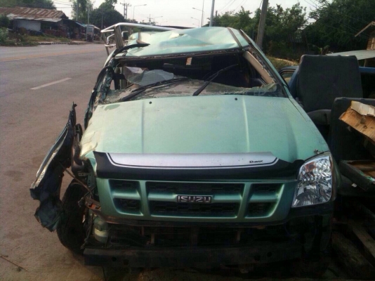 ดีเเมกด์ไฮเเลนเดอร์ ปี04 เครื่อง3000 สีเขียว แยกทุกอย่างเครื่องเกียรสมบูรณ์มาก ดีเเมกด์ไฮเเลนเดอร์ ปี04 เครื่อง3000 สีเขียว แยกทุกอย่างเครื่องเกียรสมบูรณ์มาก