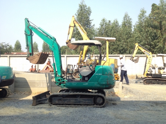 รถขุด KOMATSU PC30-7 Serial NO.26363 แทรคยาง