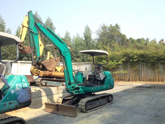 รถขุด KOMATSU PC30-7 Serial NO.26363 แทรคยาง รถขุด KOMATSU PC30-7 Serial NO.26363 แทรคยาง